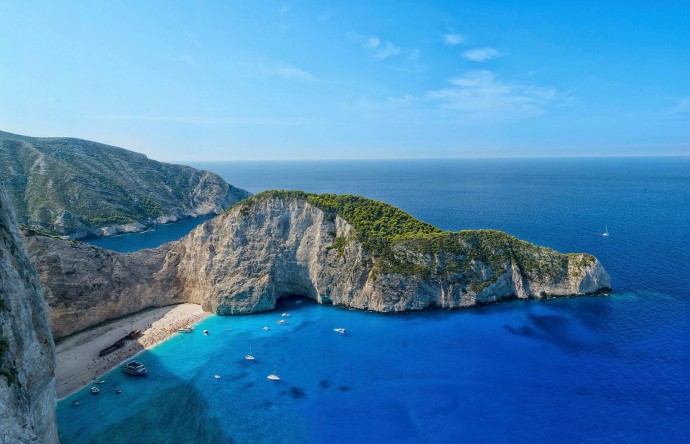  navagio.jpg