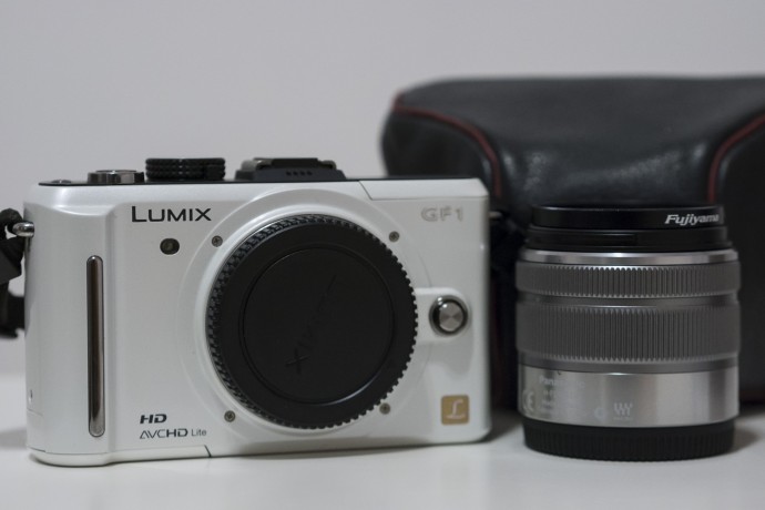  Panasonic GF1 + Lumix G Vario 14-42 II Mega O.I.S.