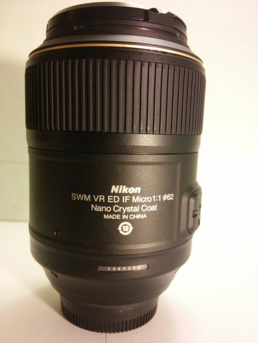  AF-S VR Micro-Nikkor 105mm f/2.8G IF-ED