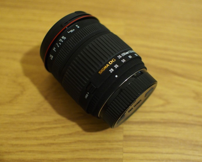  Sigma 28-200mm F3.5-5.6 DG Macro