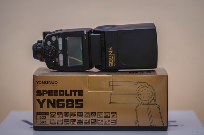  Vand Blitz Speedlite Yongnuo YN685 Nikon 