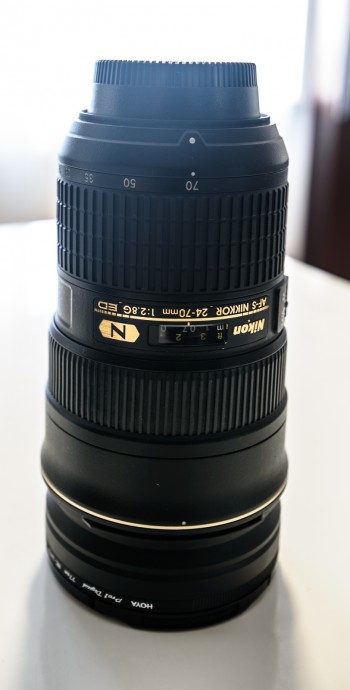  Nikon 24-70mm 2.8 ED