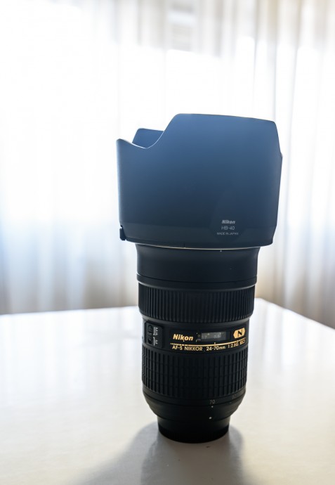  Nikon 24-70mm 2.8 ED
