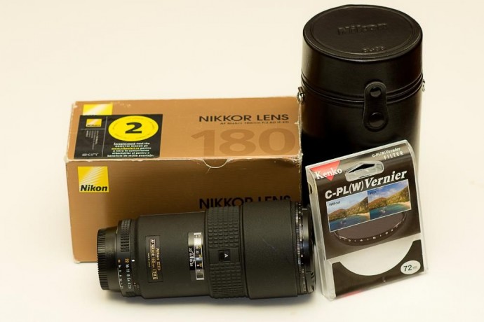  Nikon 180mm f/2.8D IF-ED AF