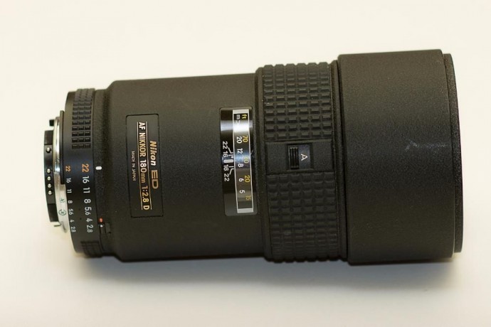  Nikon 180mm f/2.8D IF-ED AF