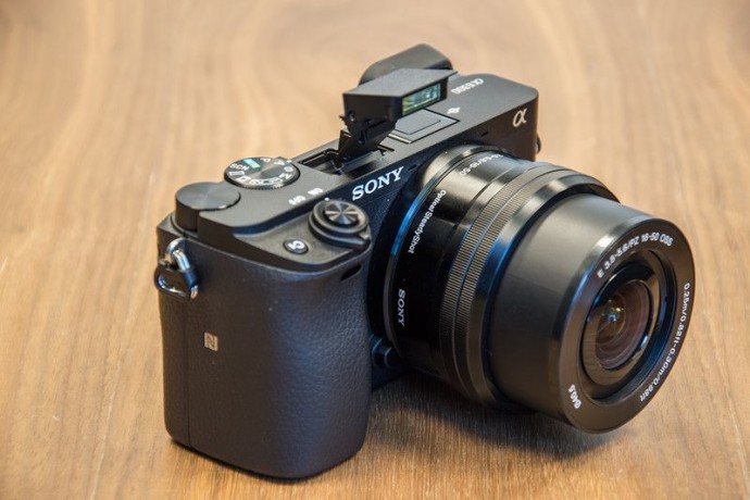  Sony a6300 + Obiective ( Impecabil Garantie! )