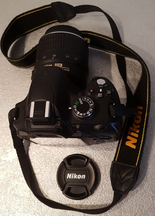  Vand Kit Nikon D3200 + Sigma 18-200mm + Nikon 40mm + Geanta