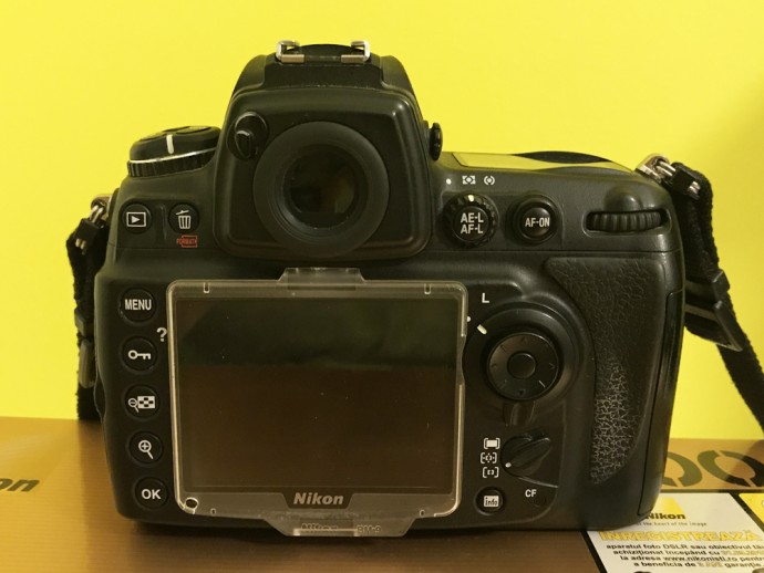  NIKON D700