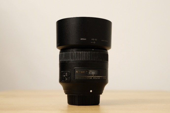  Nikon AF-S NIKKOR 85mm f/1.8G