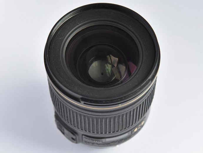  Nikon AF-S 28mm f/1.8G NIKKOR