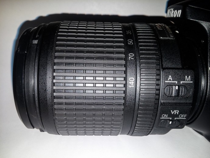  Nikon AF-S DX NIKKOR 18-140mm f/3.5-5.6G ED VR