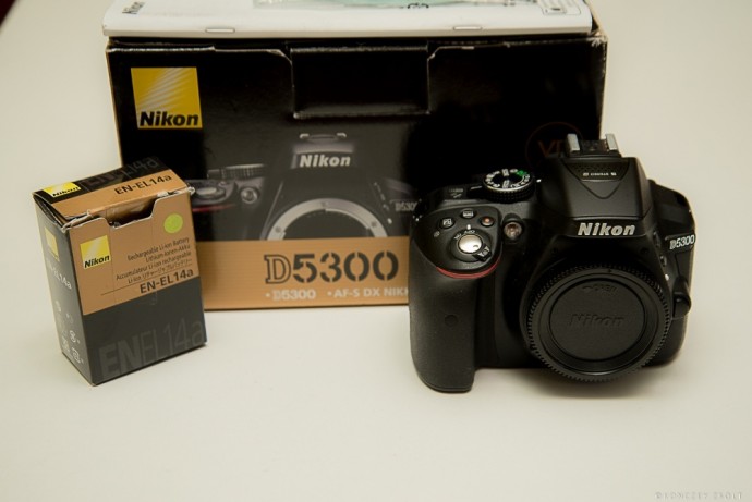  Nikon D5300 body in stare noua, numai 3536 cadre + bonus