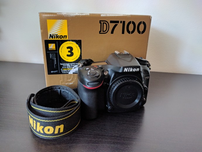  Nikon D7100 + obiective Sigma 17-70/1:2,8 C si Sigma 30mm Ar