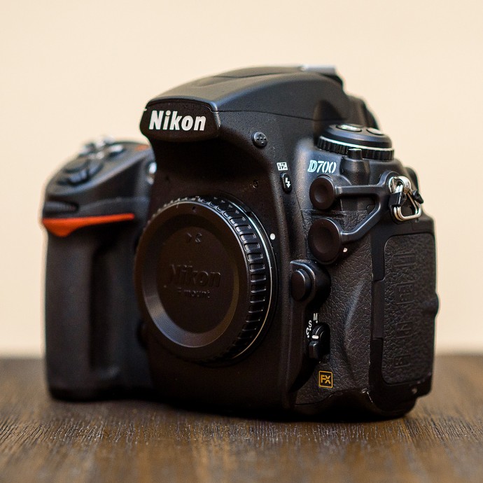  Nikon D700 + grip + accesorii