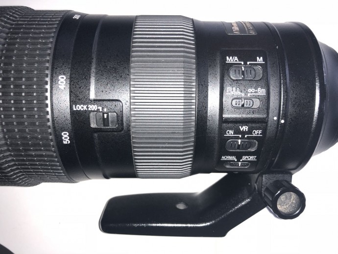  Nikon AF-S 200-500mm f/5.6E ED VR