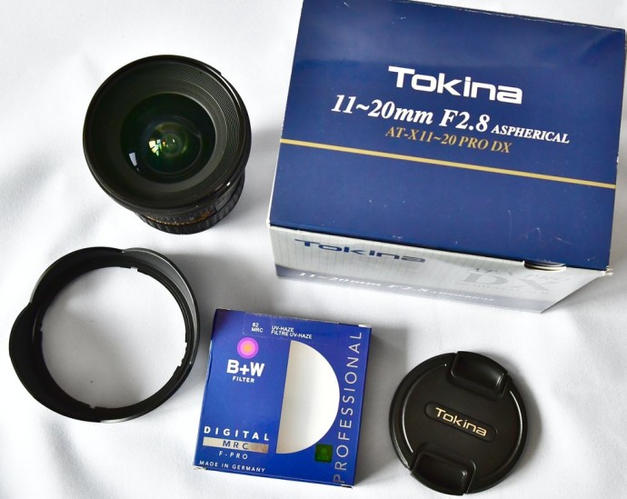  Vand obiective: Nikon, Sigma, Tokina, Carl Zeiss.