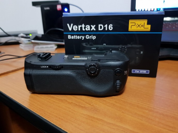  Vand Grip Nikon D750 - Pixel Vertax D16