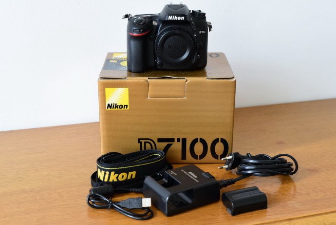  Nikon D7100, 8175 cadre, ca nou