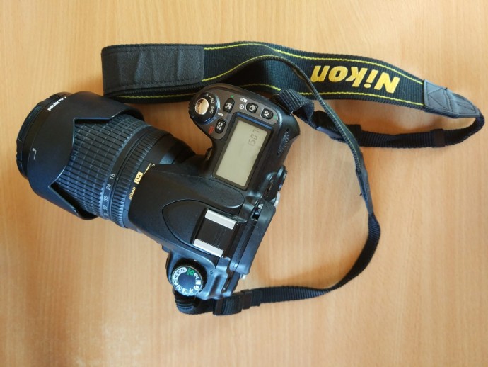  Nikon D80+18-135mm