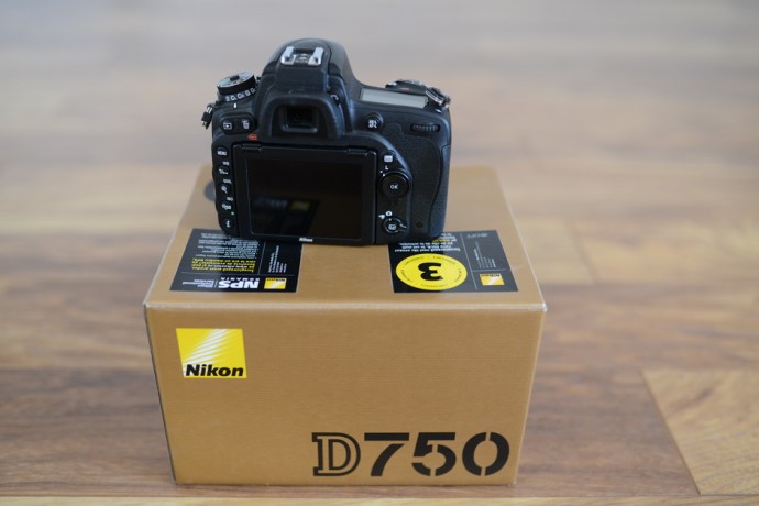  Nikon d750