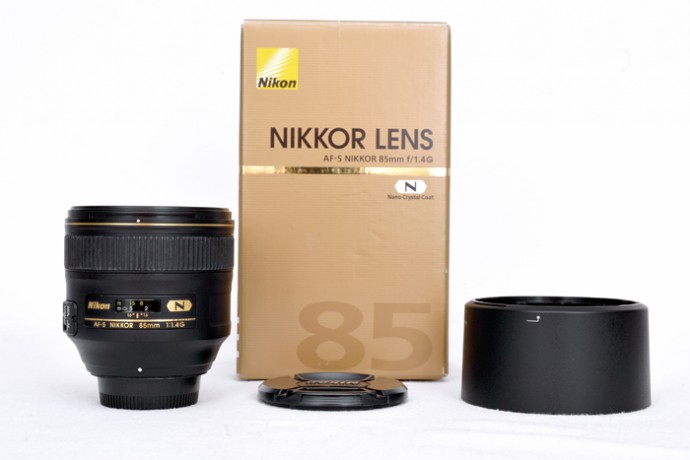   Vand Nikon 85mm f/1-4 G AF-S