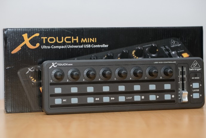  Behringer X-touch mini