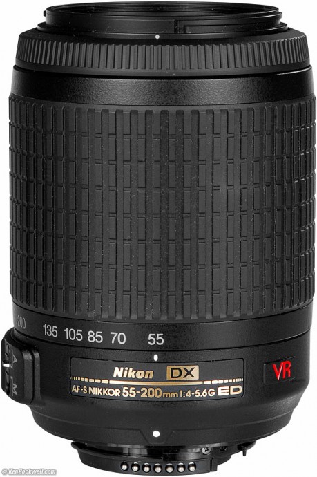  Nikon 85mm f/3.5G ED VR Micro si Nikon 55-200mm f/4-5.6 VR D