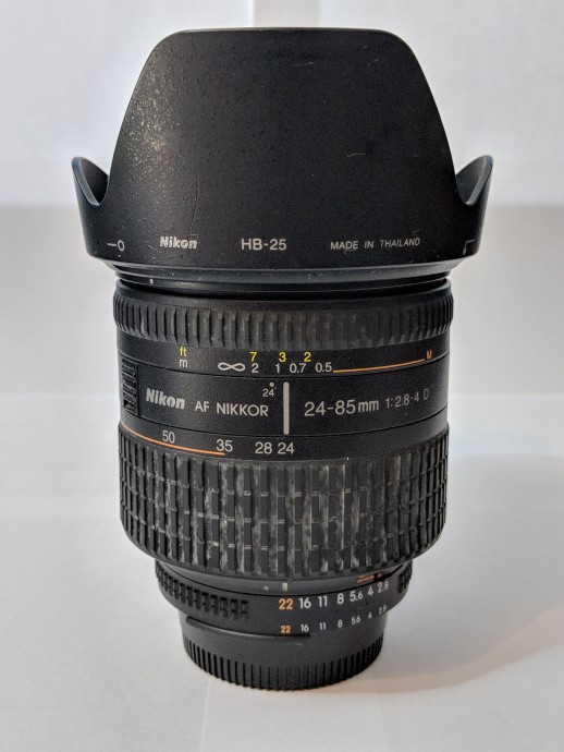  24-85mm f/2.8-4D IF Macro Lens