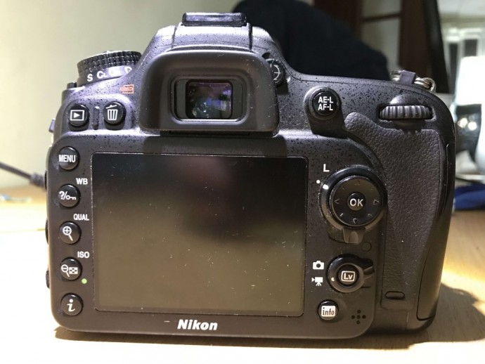  Nikon 7100