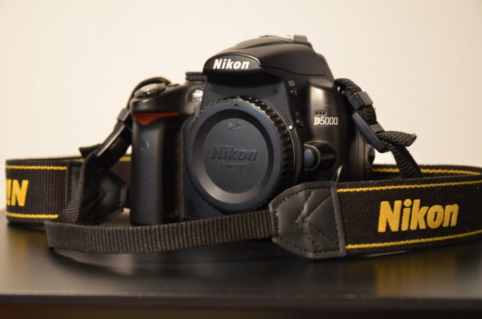  Nikon D5000