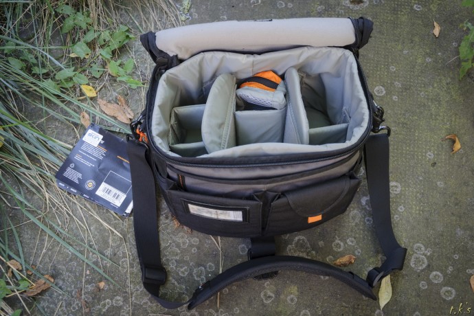  Geanta Foto Lowepro Stealth Reporter D300 AW