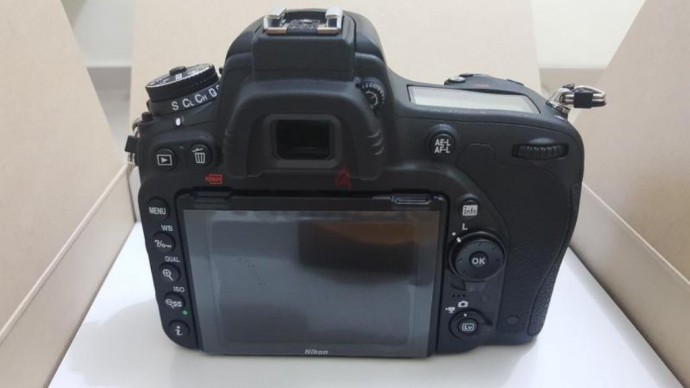  D750 nou Nouț 0 cadre cutie completă 5600 lei fix