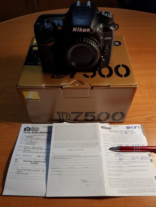  Vand NIKON D7500, nou, Garantie 3 ani