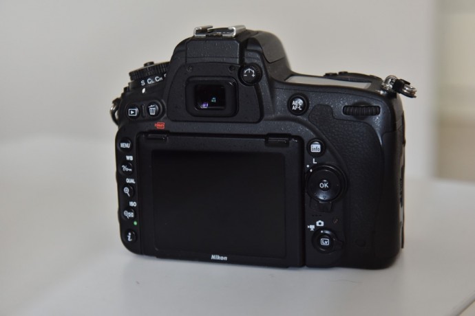  NIKON D750