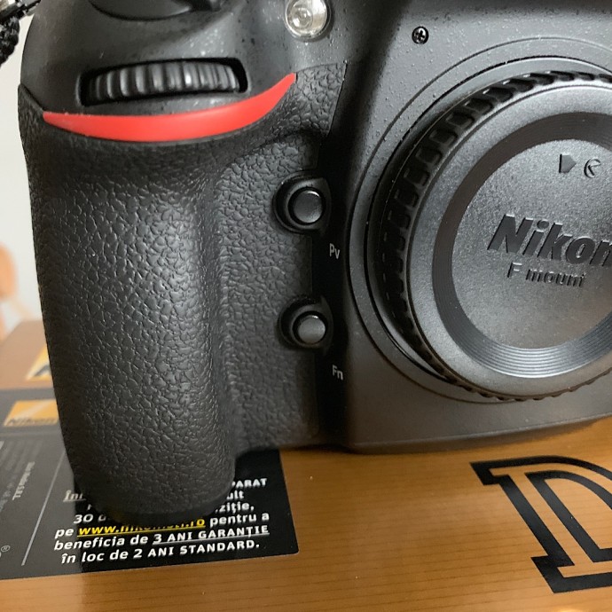  Nikon D810 body