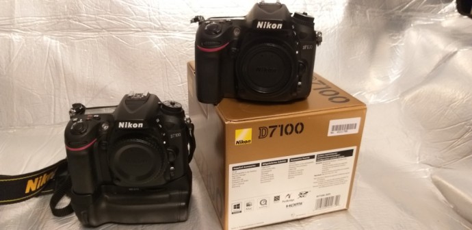  2 buc.Nikon D7100