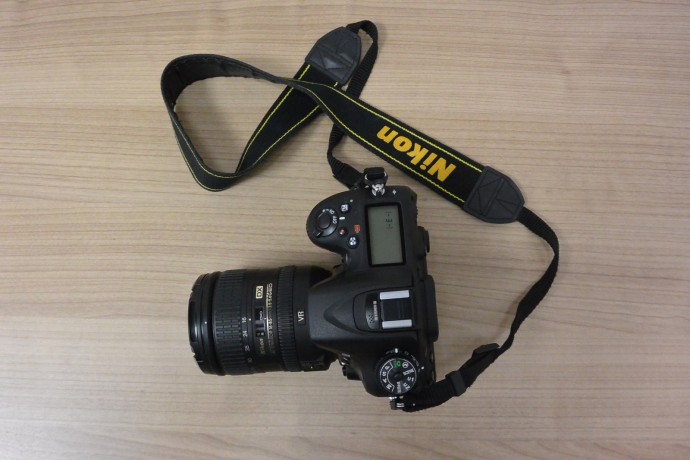  D7100 + Nikon 16-85mm Obiectiv Foto DSLR f/3.5-5.6G ED VR AF