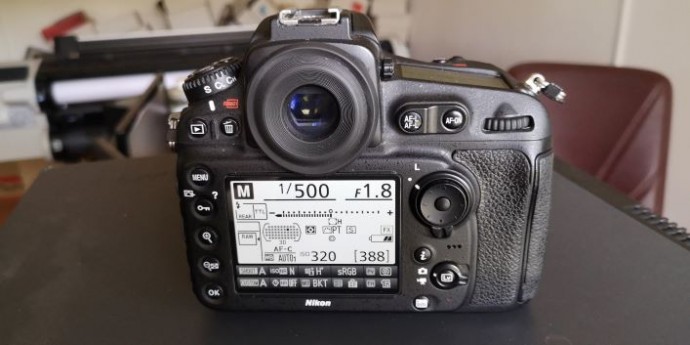  NIKON D810