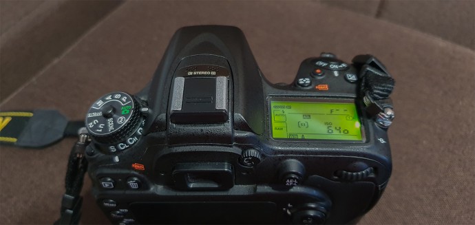  Nikon D7100 + D3100 + SB700 + Meike MK910 + accesorii