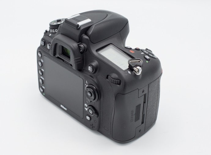  Nikon D610 - ca nou - 11.000 cadre