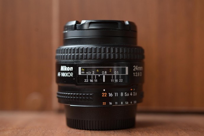  Nikkor 24mm f/2.8 AF-D