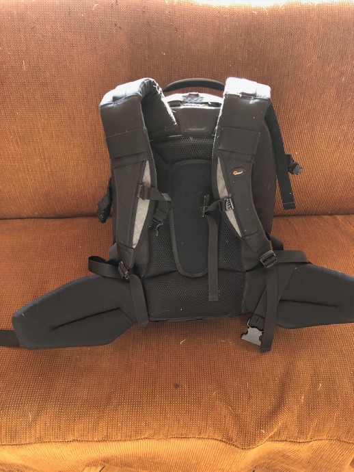  Rucsac foto LowePro Vertex 200AW