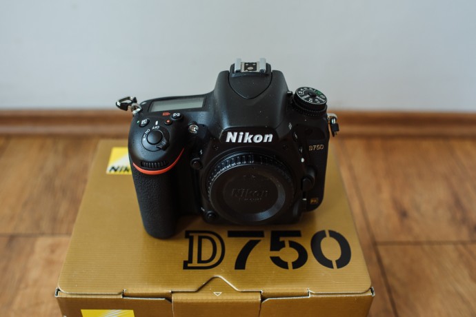  Nikon D750