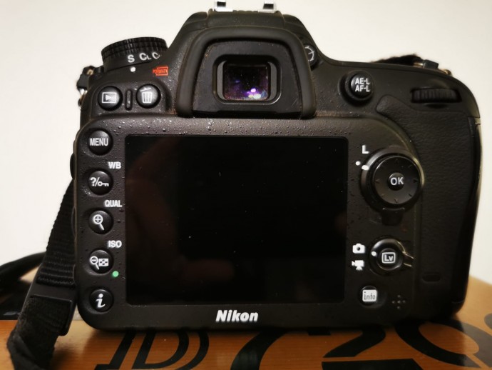  Nikon D7200 + lumini