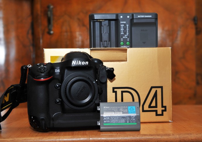  Nikon D4, full box, 150k cadre