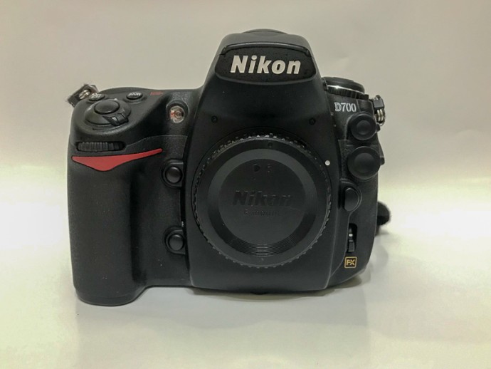  Nikon D700 cu 21500 de cadre