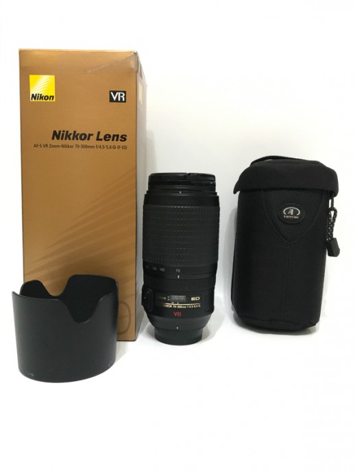  Nikon 70-300/4.5-5.6 VR 5-6000 de cadre