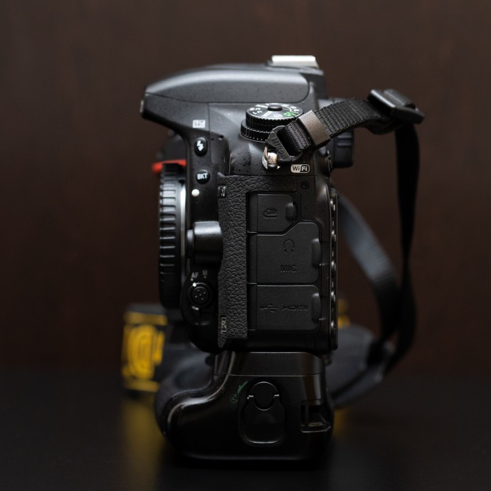  Nikon D750 + grip si acumulator