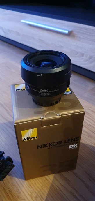  Nikon D7000+18-105+35MM
