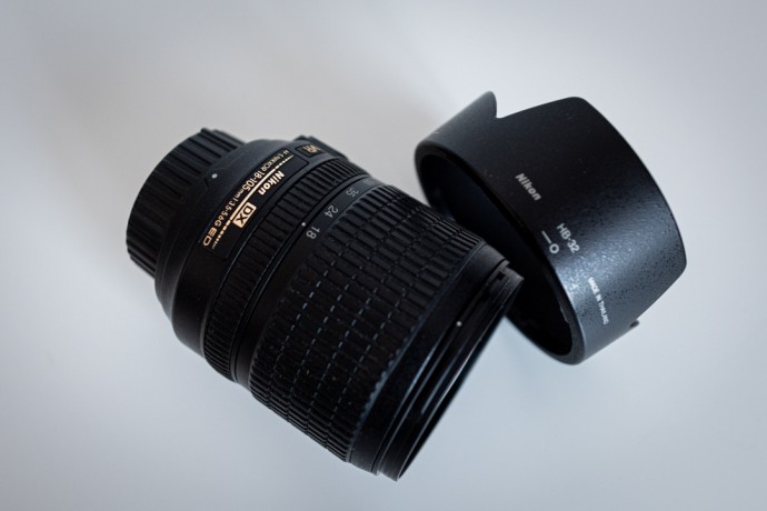  NIKKOR LENTS 18-105 mm f/3.5-5.6 ED VR